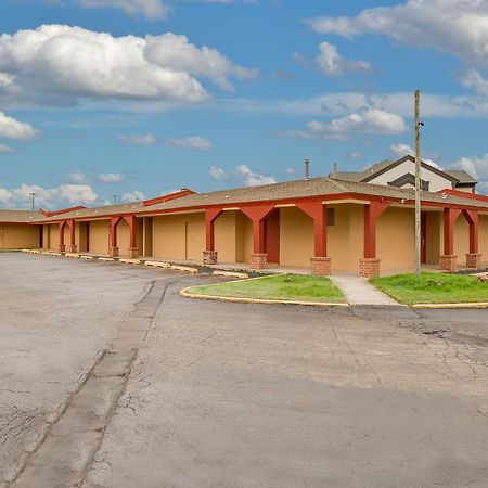 Travelers Inn Midwest City Zewnętrze zdjęcie