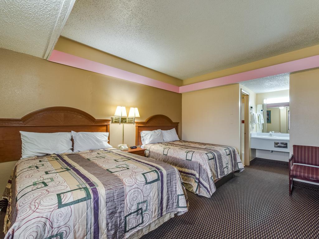 Travelers Inn Midwest City Zewnętrze zdjęcie