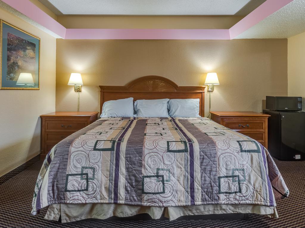 Travelers Inn Midwest City Zewnętrze zdjęcie
