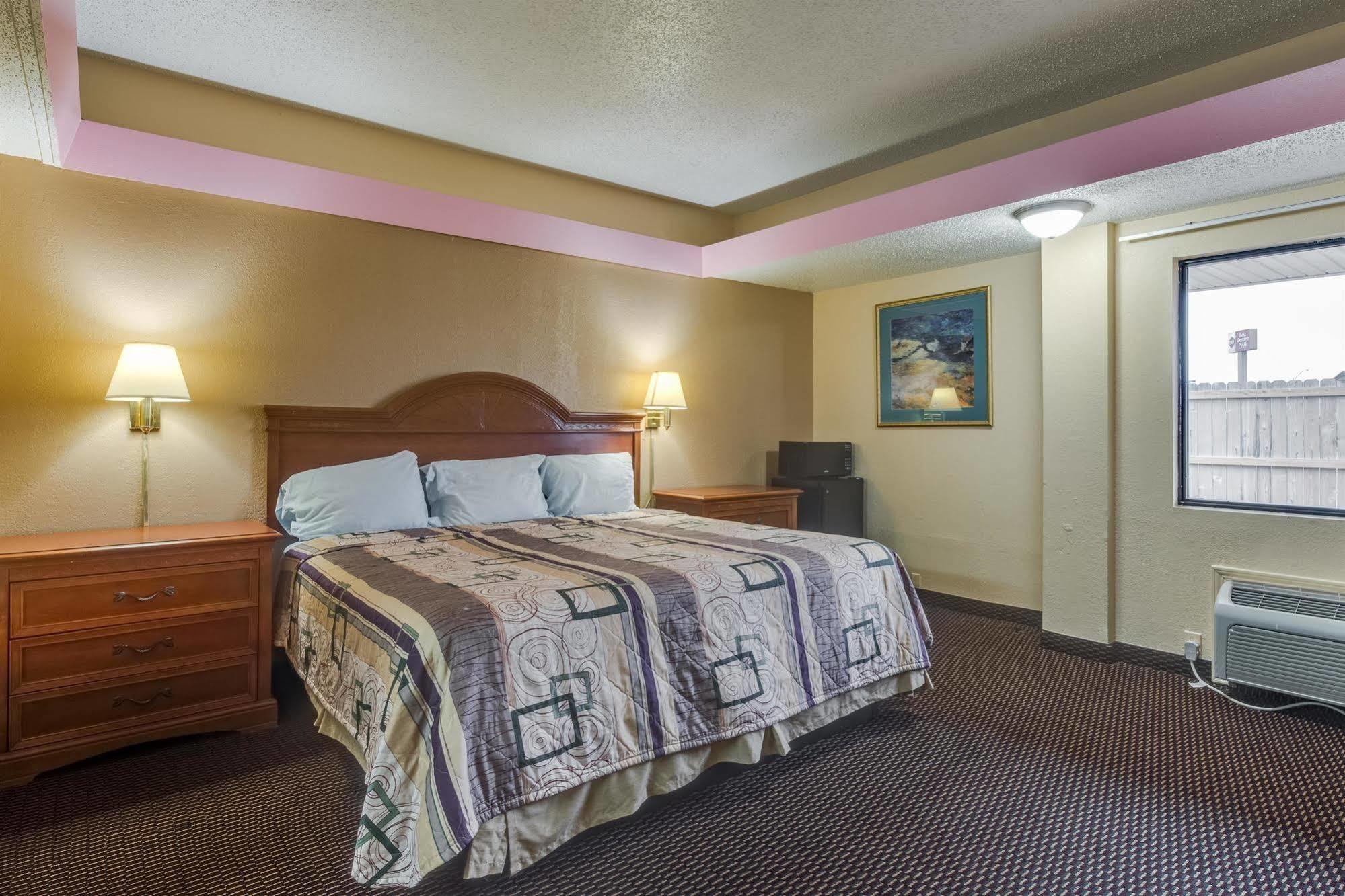 Travelers Inn Midwest City Zewnętrze zdjęcie