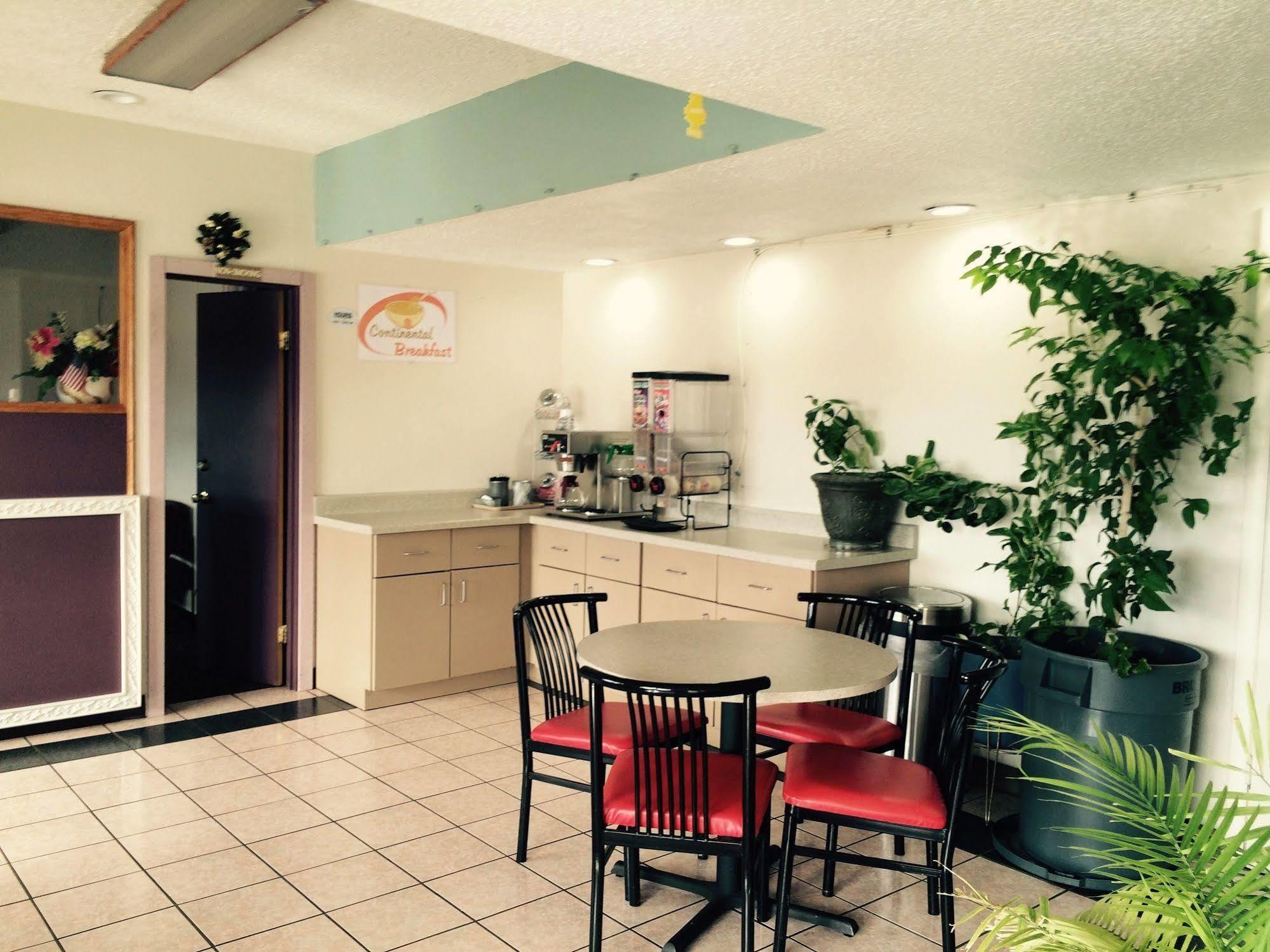 Travelers Inn Midwest City Zewnętrze zdjęcie