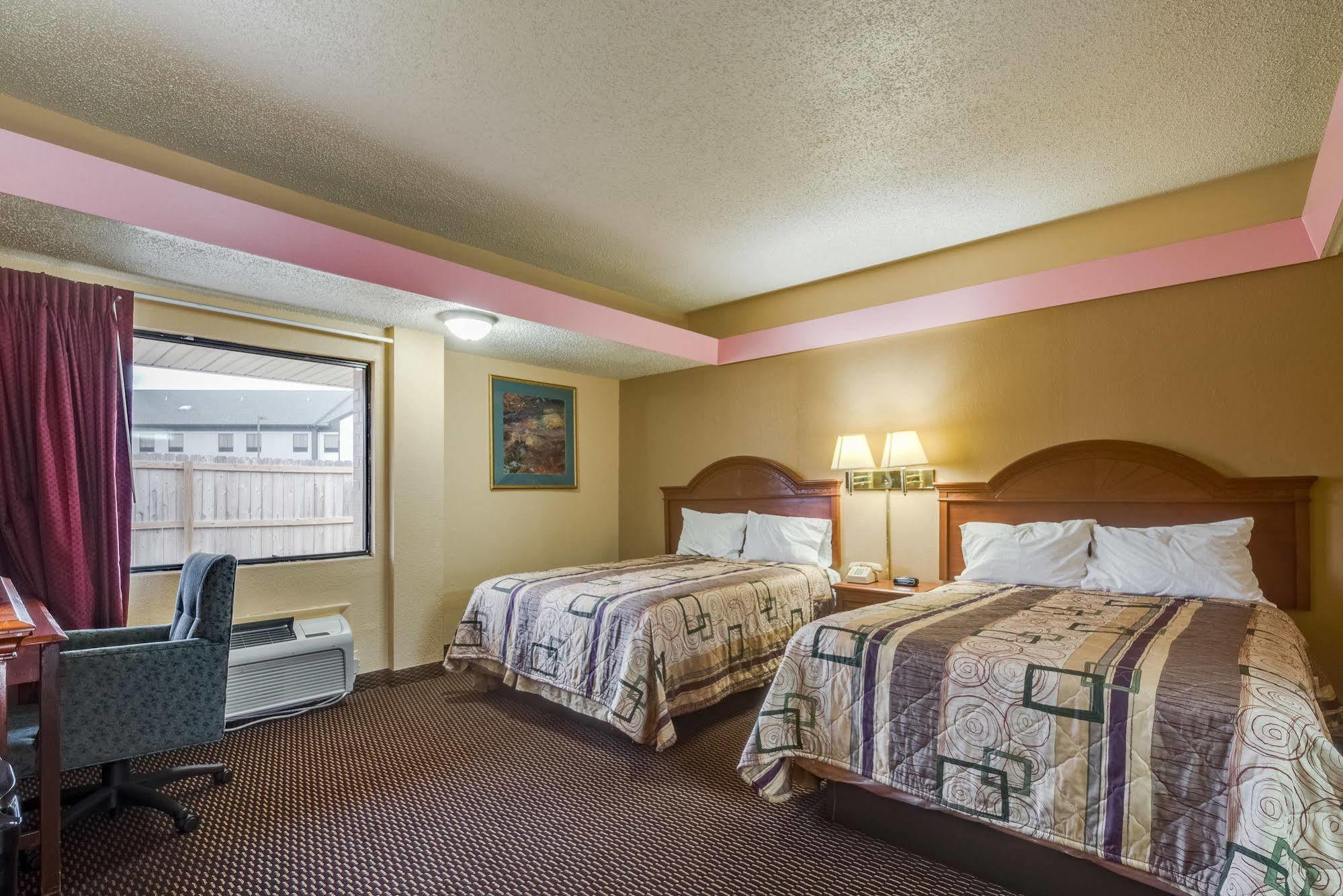 Travelers Inn Midwest City Zewnętrze zdjęcie